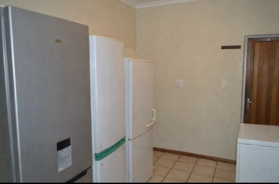 5 Bedroom Property for Sale in Stilfontein Ext 4 North West